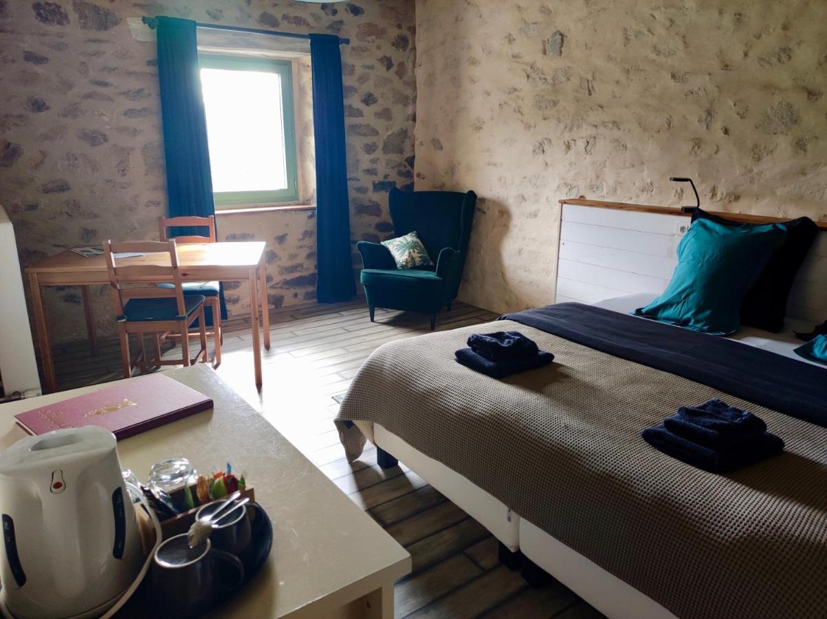 Bar Les 5 Petits Lapins B&B 외부 사진
